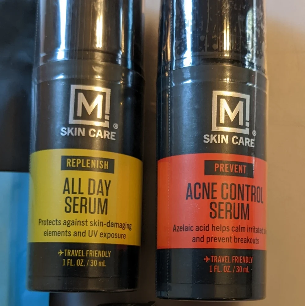 Brand New Men's Skin Care Bundle SET OF 5